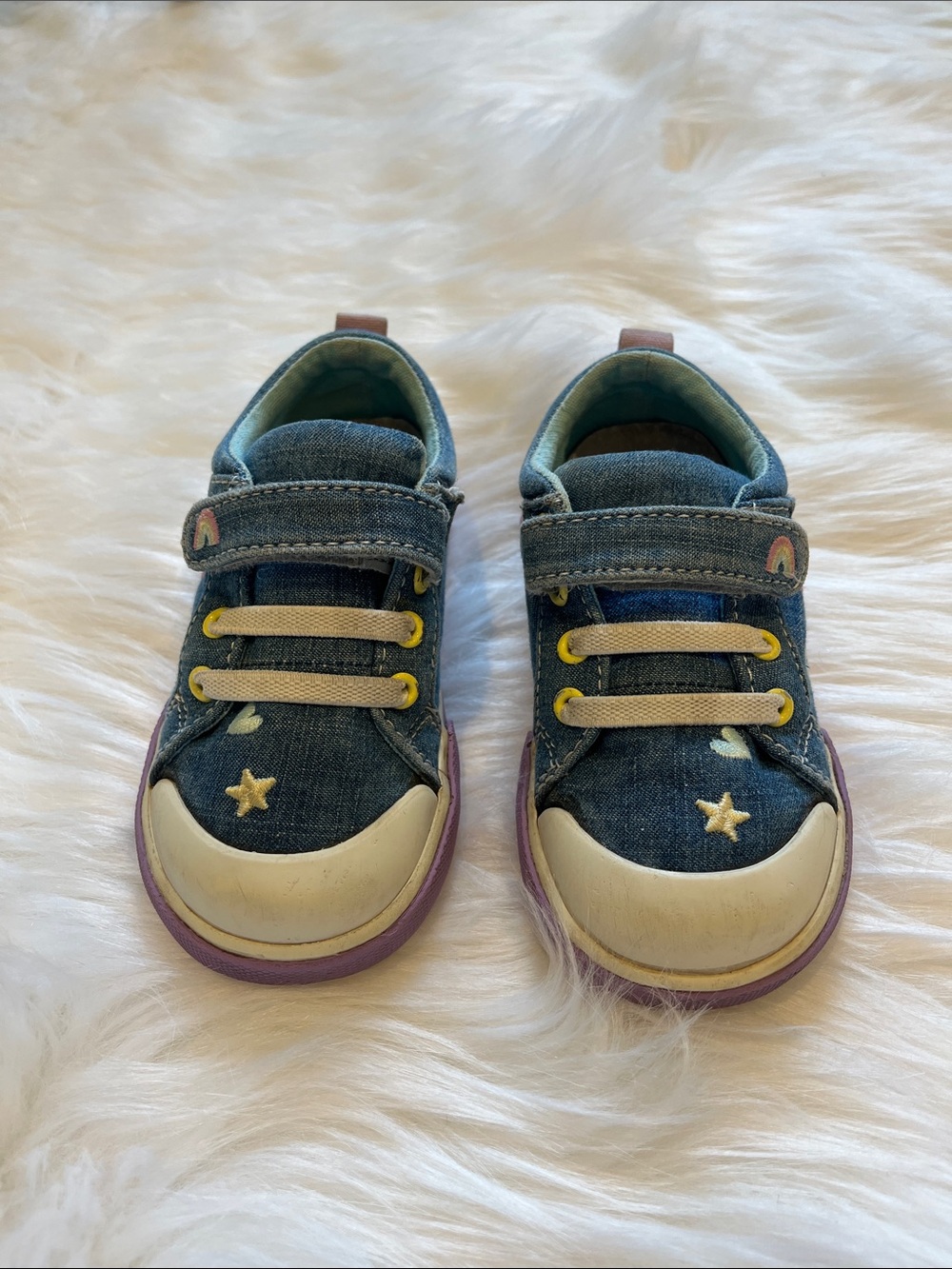See Kai Run Kristin Happy Chambray Shoes - Rainbows and Hearts - Picture 4 of 10